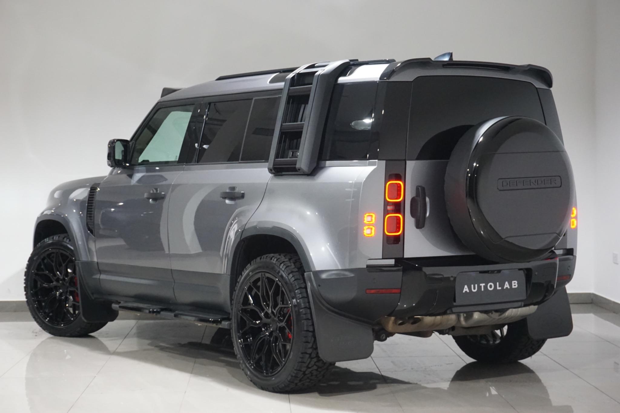 Land Rover Defender 110 3.0 D250 MHEV Hard Top SUV Auto 4WD MWB Euro 6 (s/s) 5dr